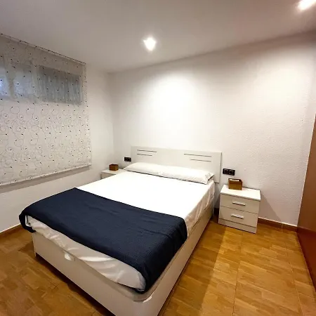 Elegante Alojamiento Con Piscina Y Terraza * Валенсия
